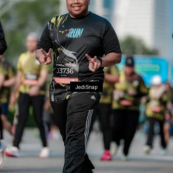 Runner Photo 6833346