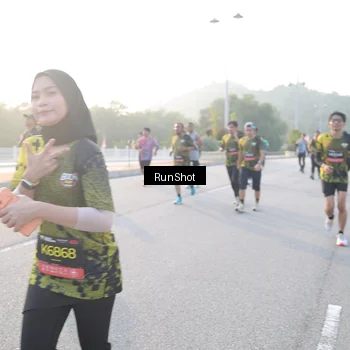 Runner Photo 6833349