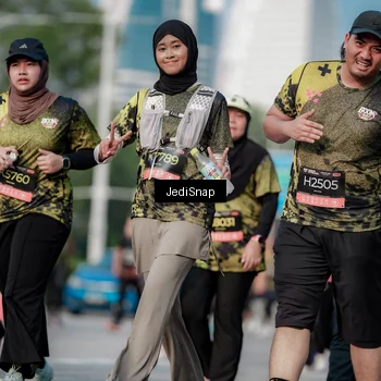 Runner Photo 6833370