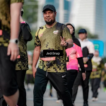 Runner Photo 6833372