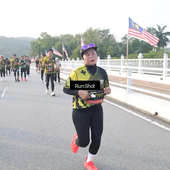 Runner Photo 6833382