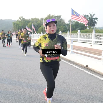Runner Photo 6833385