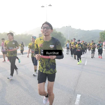 Runner Photo 6833394