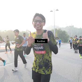 Runner Photo 6833403