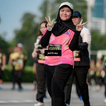 Runner Photo 6833404