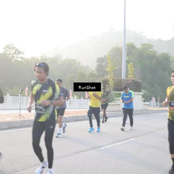 Runner Photo 6833410