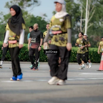 Runner Photo 6833413