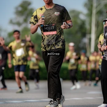 Runner Photo 6833417