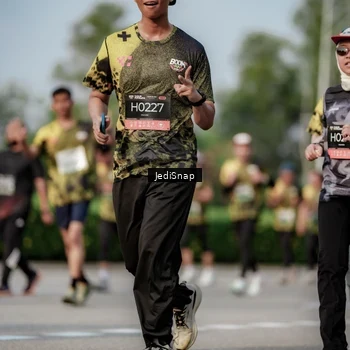 Runner Photo 6833422
