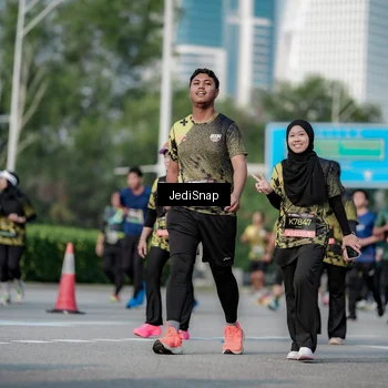 Runner Photo 6833439