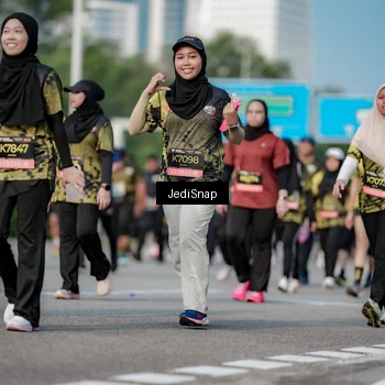 Runner Photo 6833449
