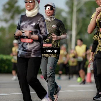 Runner Photo 6833450