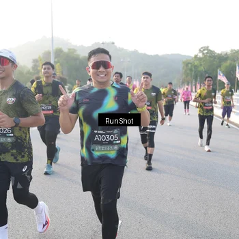 Runner Photo 6833455