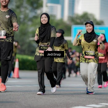 Runner Photo 6833456