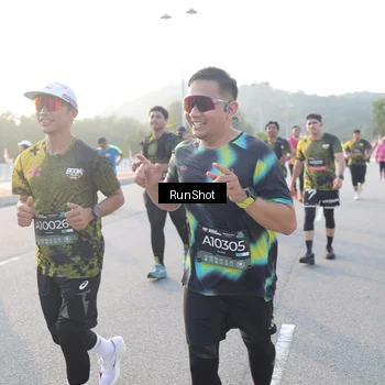 Runner Photo 6833460