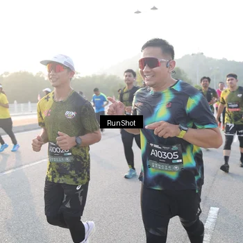 Runner Photo 6833461