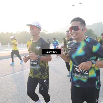 Runner Photo 6833466