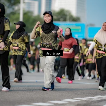 Runner Photo 6833468