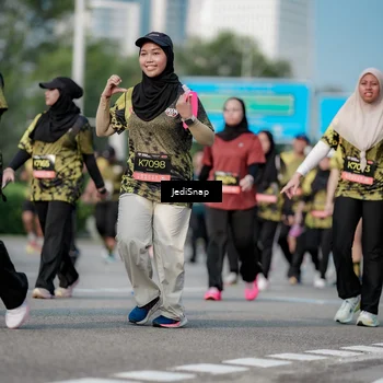 Runner Photo 6833469