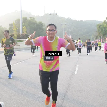 Runner Photo 6833505