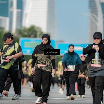 Runner Photo 6833509
