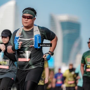 Runner Photo 6833525
