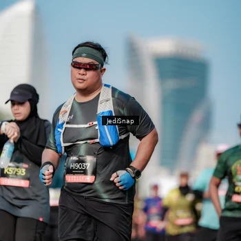 Runner Photo 6833529