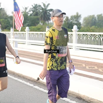 Runner Photo 6833534