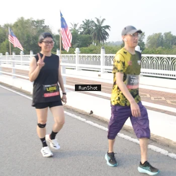 Runner Photo 6833535