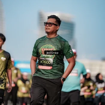 Runner Photo 6833540