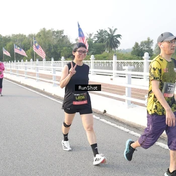 Runner Photo 6833547