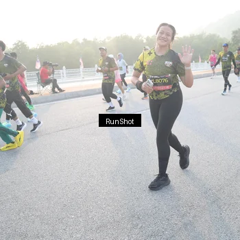 Runner Photo 6833557