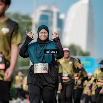 Runner Photo 6833561