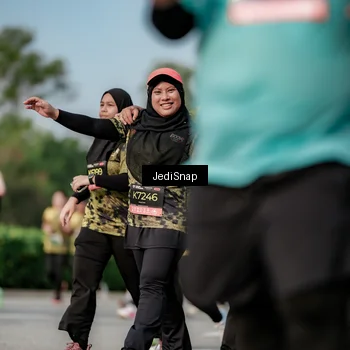 Runner Photo 6833573