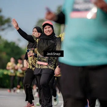 Runner Photo 6833576