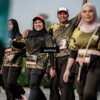 Runner Photo 6833578