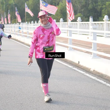 Runner Photo 6833587