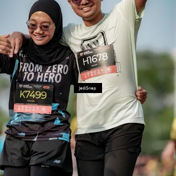 Runner Photo 6833600