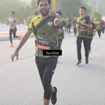 Runner Photo 6833602
