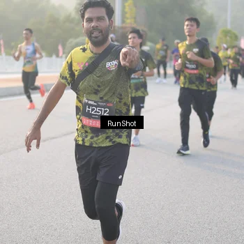 Runner Photo 6833604