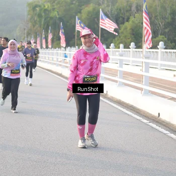 Runner Photo 6833606