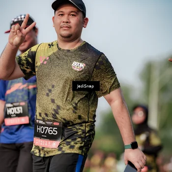 Runner Photo 6833618