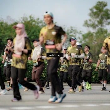 Runner Photo 6833655