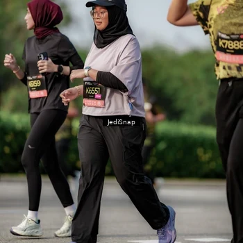 Runner Photo 6833658