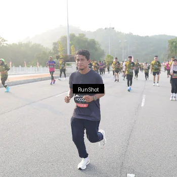 Runner Photo 6833669