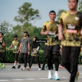 Runner Photo 6833682