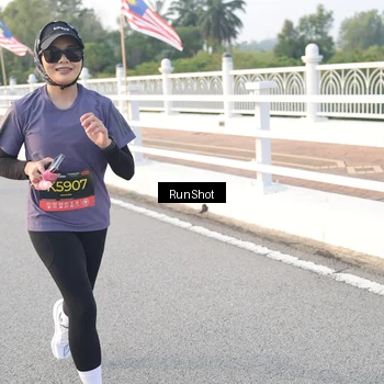 Runner Photo 6833702