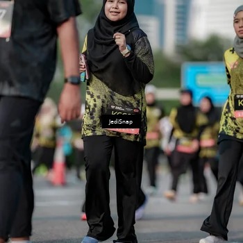 Runner Photo 6833704