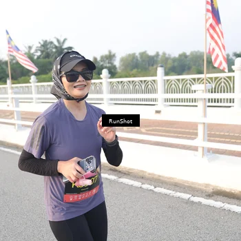 Runner Photo 6833707