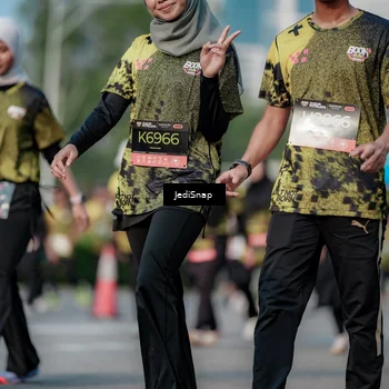 Runner Photo 6833716